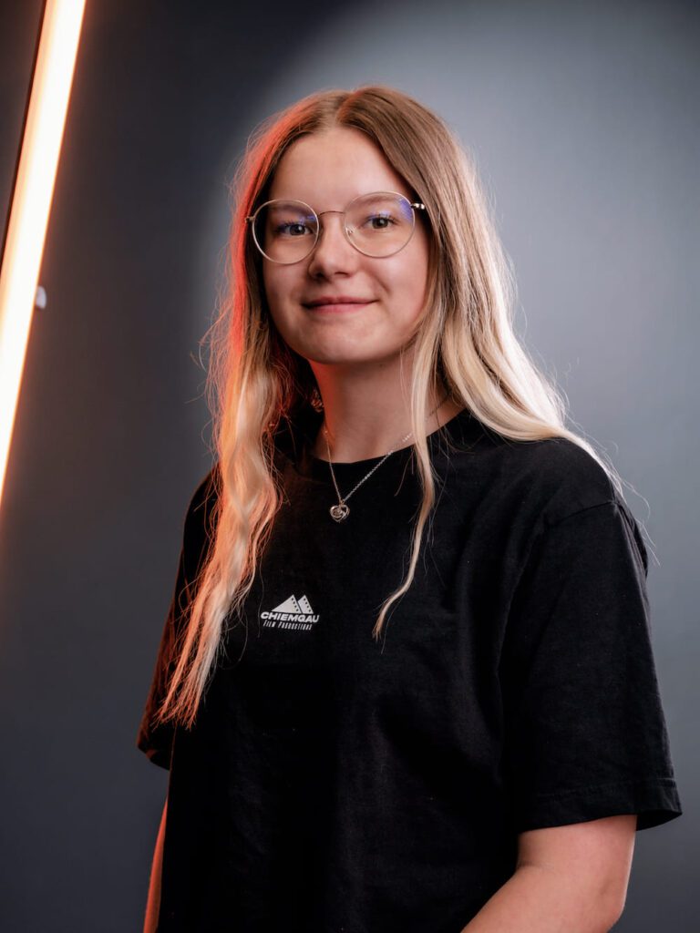 Marina Gmeiner — Auszubildende bei Chiemgau Film Productions
